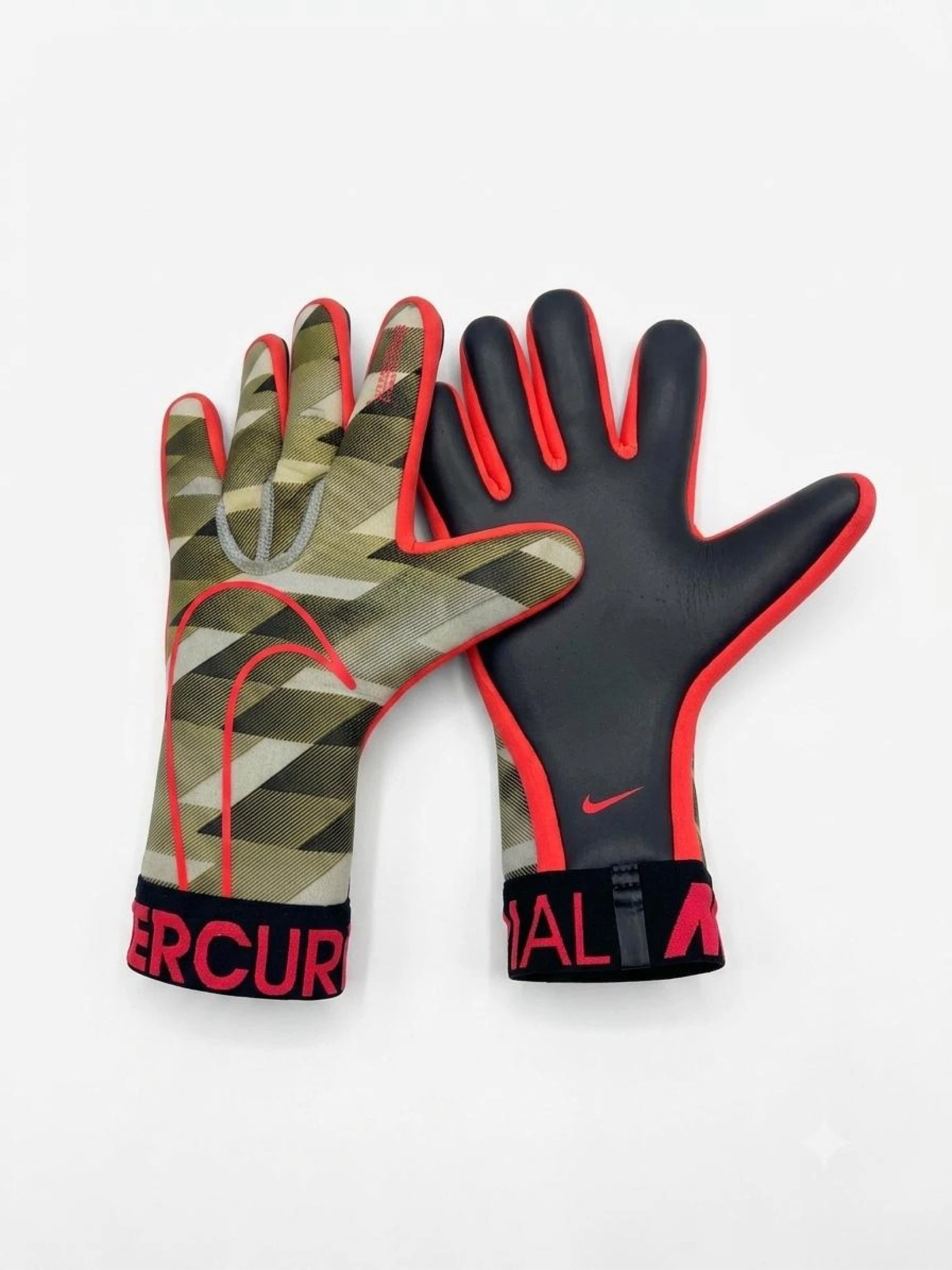 Nike Gloves – photo 2